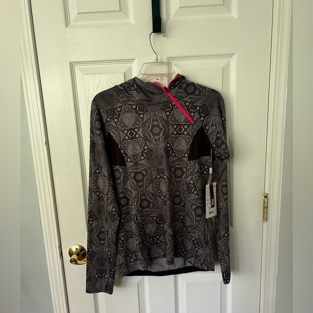 Mondetta Hoodie W/Asymmetrical Pink Zipper